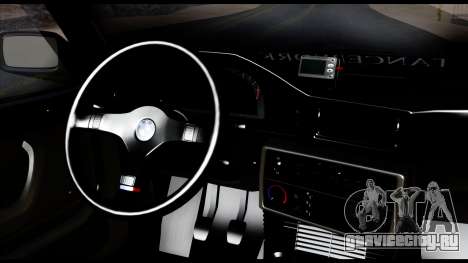 BMW M5 E28 Christmas Edition для GTA San Andreas