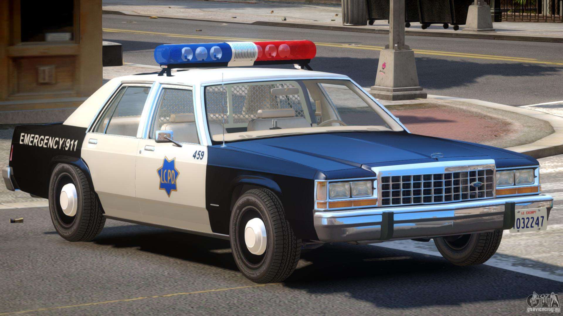 Ford Crown Victoria 911