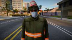 Работник пожарной станции в защитной маске для GTA San Andreas