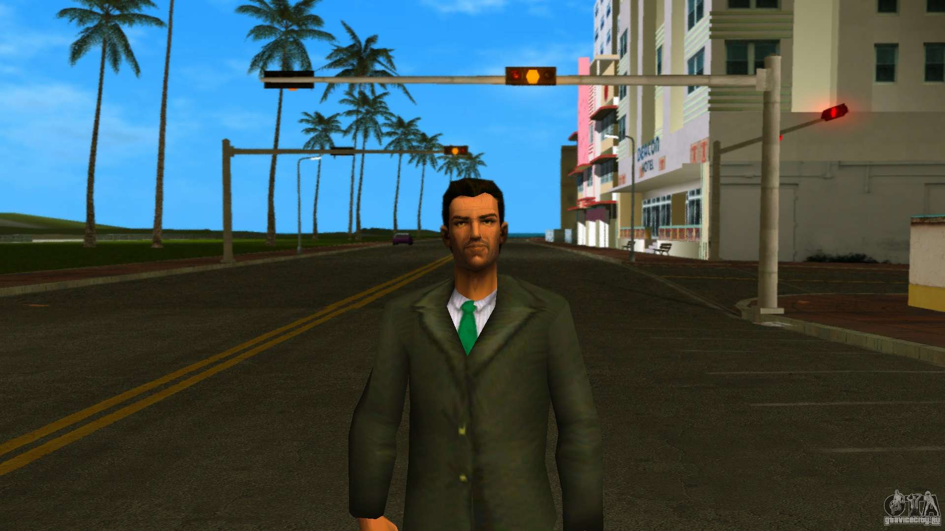 Неплохой скин - Томми в костюме для GTA Vice City. 